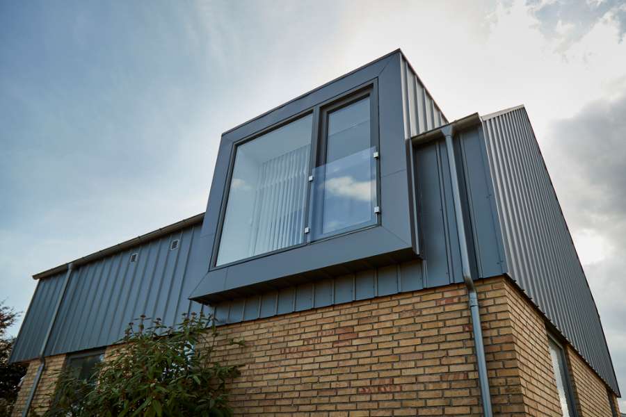 Gelbes Klinkerhaus aus den 70er Jahren wird supermodern, Haraldsvej 9, 9000 Aalborg